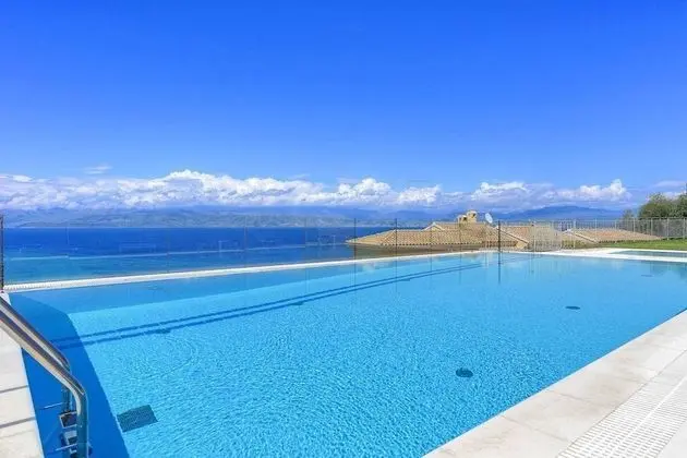 Villa, 6 Yatak Odası, Kişiye Özel Havuzlu