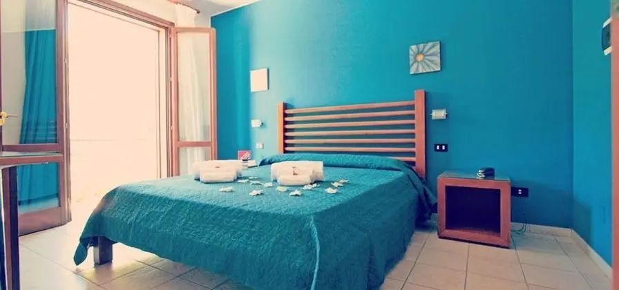 Standard Tek Büyük Yataklı Oda, Zemin Kat