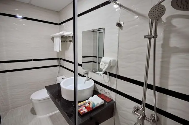 Deluxe Tek Büyük veya İki Ayrı Yataklı Oda, Deniz Manzaralı