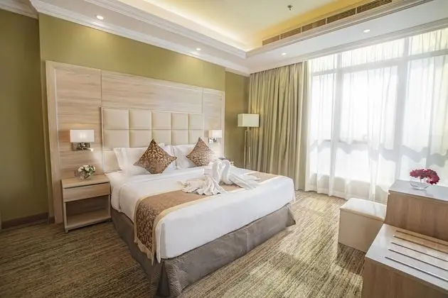 Standard Tek Büyük Yataklı Oda, Şehir Manzaralı