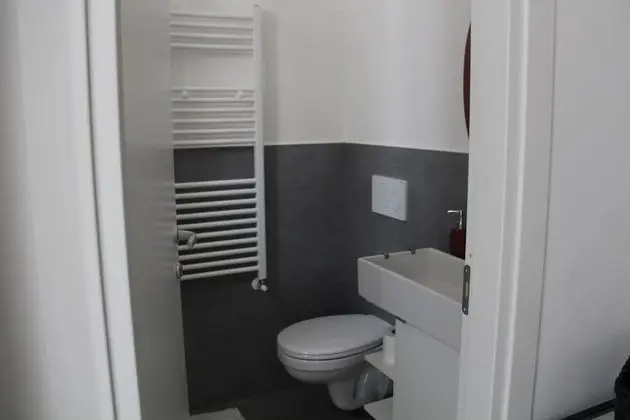 City Üç Kişilik Oda, Sigara İçilmez
