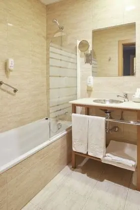 İki Ayrı Yataklı Oda, Nehir Manzaralı