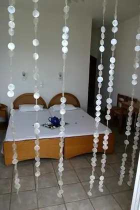 Stüdyo, Deniz Manzaralı, Bahçeli