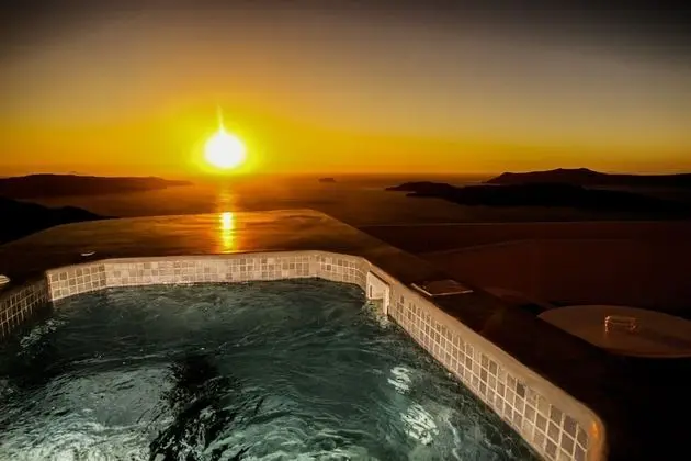 Junior Stüdyo Süit, Sıcak Su Havuzu (Caldera View)