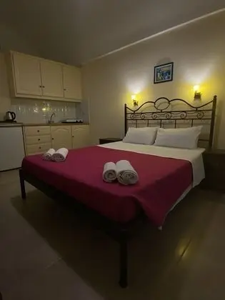 Üç Kişilik Oda (Semi Basement)