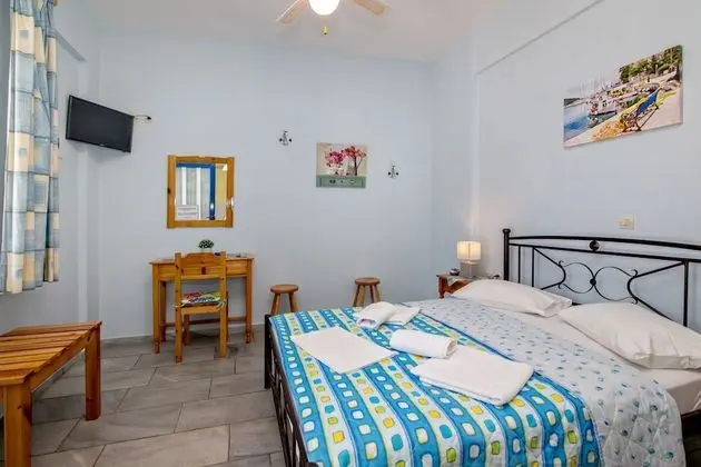 Tek Büyük Yataklı Oda, 1 Yatak Odası, Balkon/Veranda, Bahçe Manzaralı
