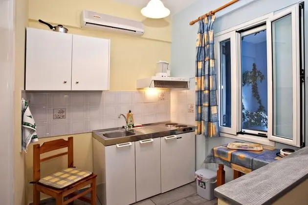 Tek Büyük Yataklı Oda, 1 Yatak Odası, Balkon/Veranda, Bahçe Manzaralı