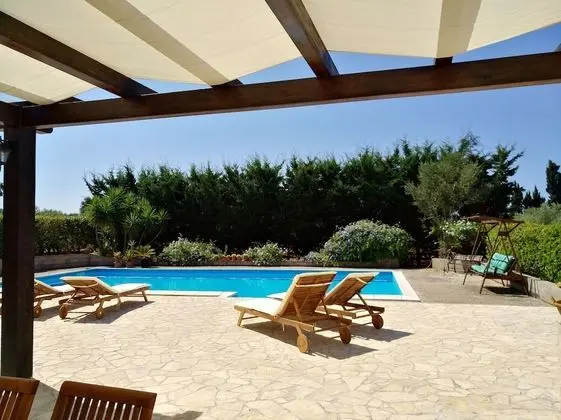Villa, Banyolu/Duşlu, Bahçe Manzaralı (Villa Iris)