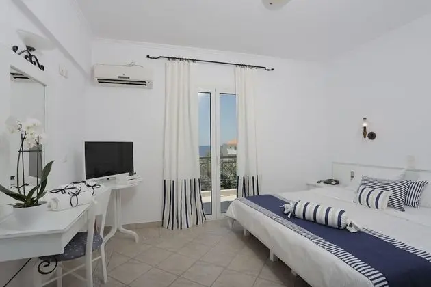Standard Tek Büyük Yataklı Oda, Balkon, Deniz Manzaralı