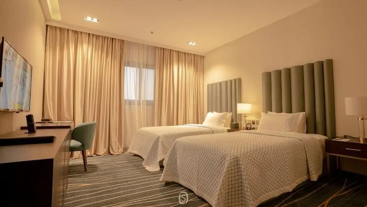 Basic Tek Büyük veya İki Ayrı Yataklı Oda, 1 Yatak Odası, Sigara İçilmez, Şehir Manzaralı
