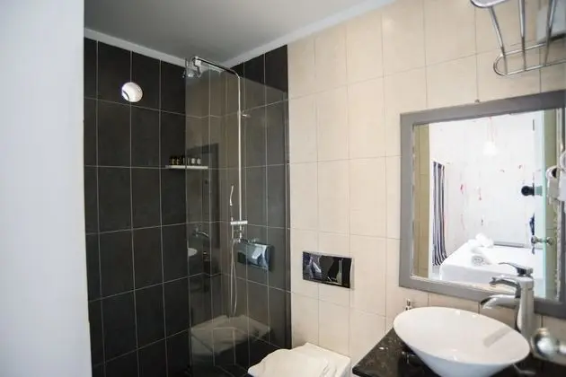 Standard Oda, Dağ Manzaralı