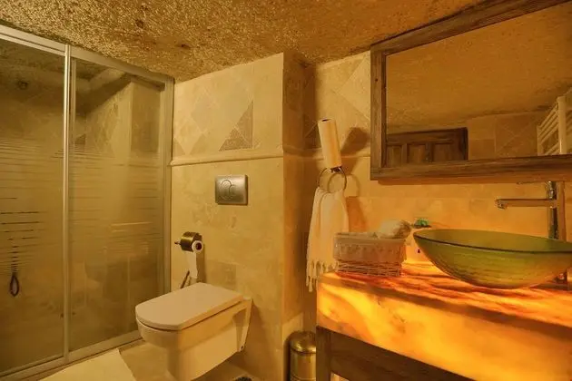 Master Deluxe Suite