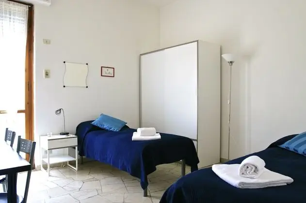 Tek Büyük Yataklı Oda, Ortak Banyo