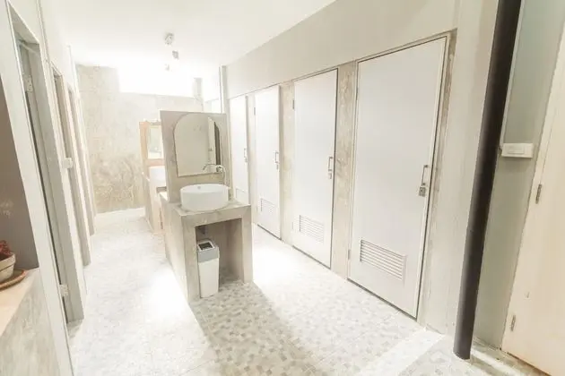 Private Room 1 (Shared Bathroom)