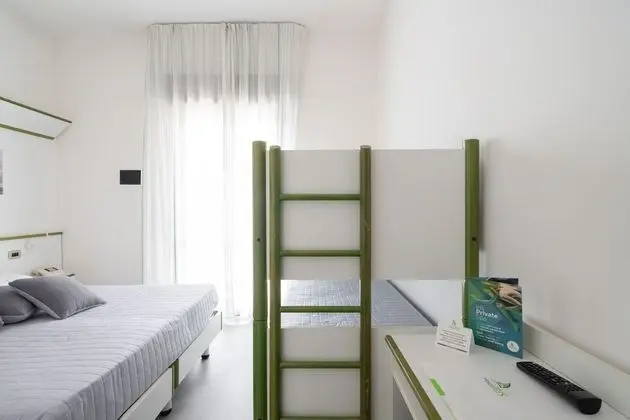 Basic Dört Kişilik Oda, Birden Çok Yatak, Balkon