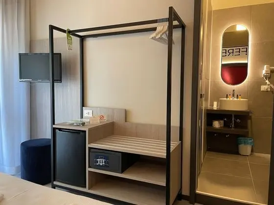 Design Üç Kişilik Oda, Birden Çok Yatak, Balkon, Şehir Manzaralı