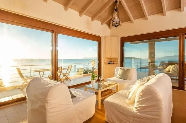 Villa, 3 Yatak Odası, Kişiye Özel Havuzlu, Deniz Manzaralı