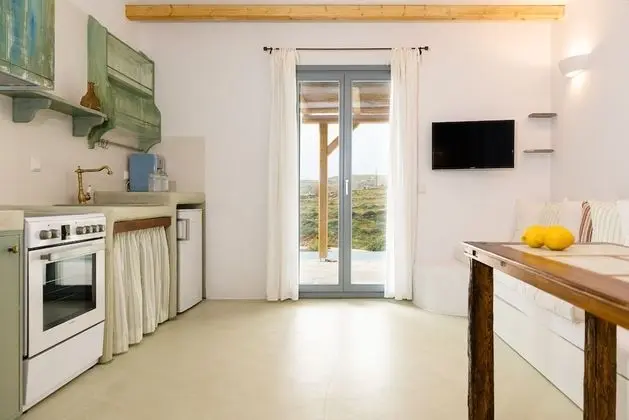 Deluxe Stüdyo Süit, Deniz Manzaralı (Thaumas)