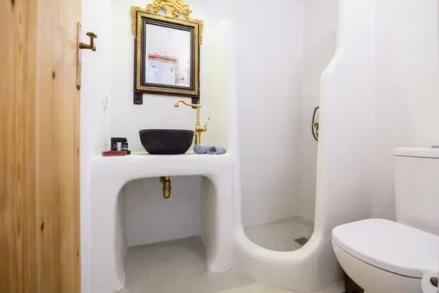 Deluxe Stüdyo Süit, Deniz Manzaralı (Thaumas)