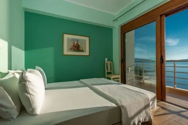 Villa, 3 Yatak Odası, Kişiye Özel Havuzlu, Deniz Manzaralı