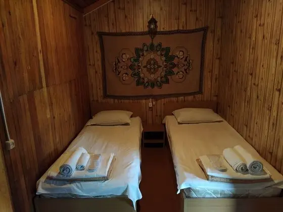 Üç Kişilik Oda, Özel Banyo