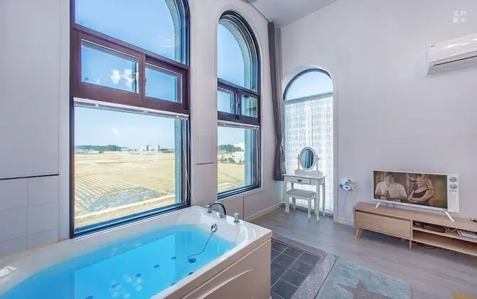 Sky Window Duplex Spa