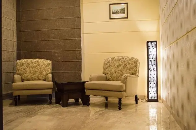 Superior Süit, Bahçe Manzaralı, Bahçeli