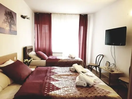 Tek Büyük veya İki Ayrı Yataklı Oda