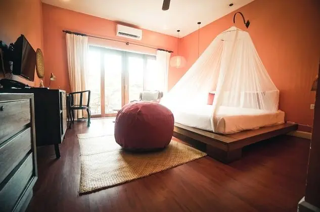 Comfort Oda, Balkon, Havuz Manzaralı