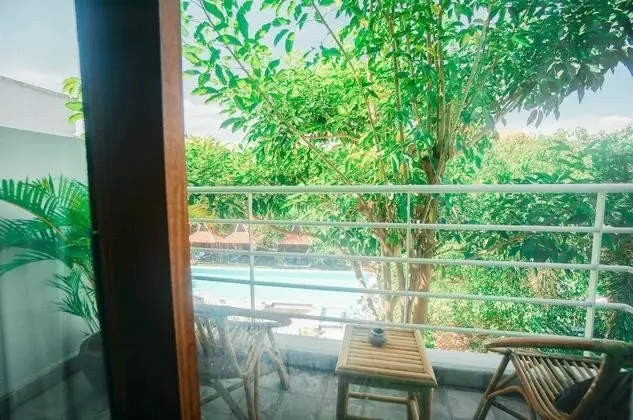 Comfort Oda, Balkon, Havuz Manzaralı