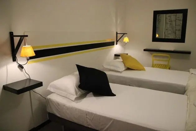 Comfort Üç Kişilik Oda, Ortak Banyo