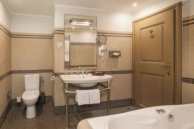 Goliath Suite