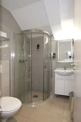 Standard Oda, 2 Tek Kişilik Yatak (Basement)