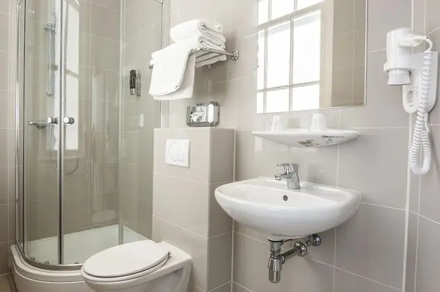 Standard Oda, 2 Tek Kişilik Yatak (Basement)