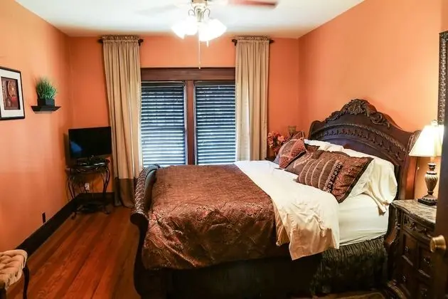 Superior Oda, Banyolu/Duşlu, Bahçe Manzaralı (Chisholm Trail Room)