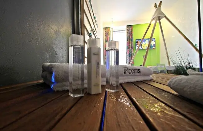 Deluxe Tek Büyük Yataklı Oda (iWild)