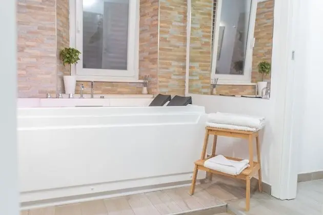 Superior Tek Büyük Yataklı Oda, Sıcak Su Küveti (iZen)