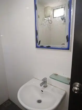 Deluxe Tek Büyük Yataklı Oda (AC)