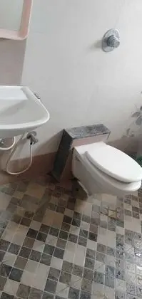 Basic Tek Büyük Yataklı Oda