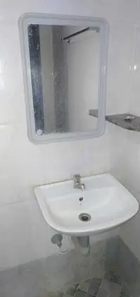 Basic Tek Büyük Yataklı Oda