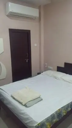 Basic Tek Büyük Yataklı Oda
