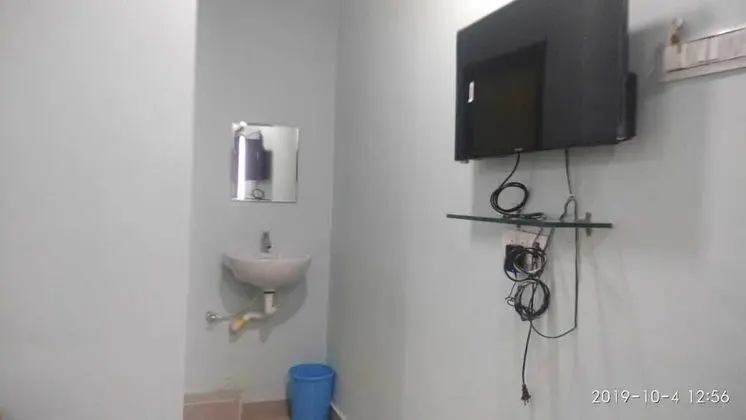 Luxury Tek Büyük Yataklı Oda