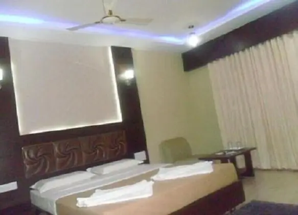 Deluxe Tek Büyük Yataklı Oda, 1 Çift Kişilik Yatak