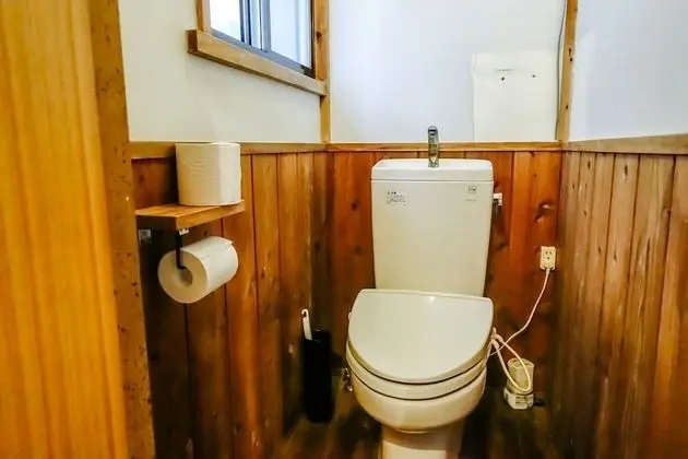 Ortak Ranzalı Oda, Karma Ranzalı Oda