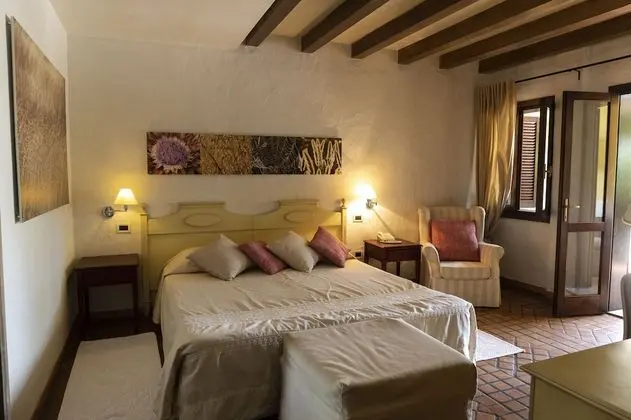 Tek Büyük Yataklı Oda, Bahçe Manzaralı