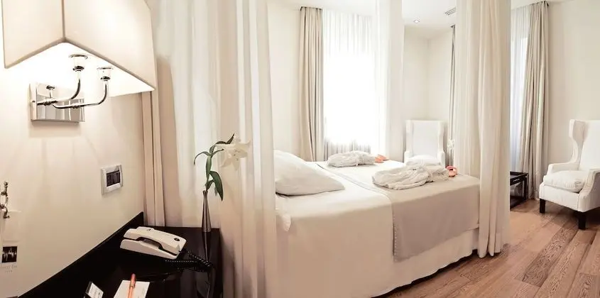 Exclusive Tek Büyük Yataklı Oda, Sıcak Su Küveti