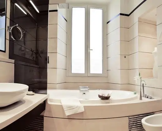 Exclusive Tek Büyük Yataklı Oda, Sıcak Su Küveti