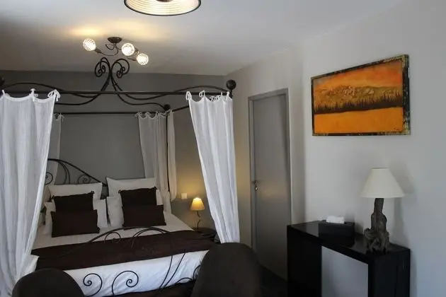 Romantic Tek Büyük Yataklı Oda
