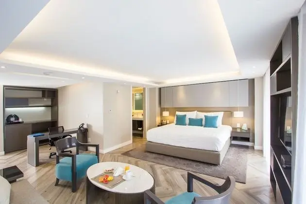 Super Saver, 1 King Bed