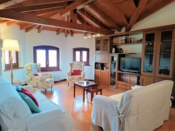 Apart Daire, 3 Yatak Odası, Göl Manzaralı